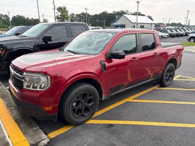 2022 Ford Maverick Lariat