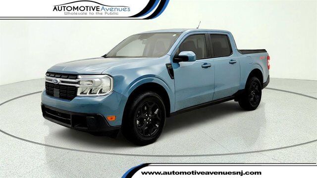 2022 Ford Maverick LARIAT AWD SuperCrew w/ FX4 Off-Road &amp; Luxury Pkg — photo 1 of 13