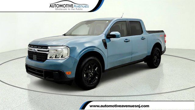 2022 Ford Maverick LARIAT AWD SuperCrew w/ FX4 Off-Road &amp; Luxury Pkg
