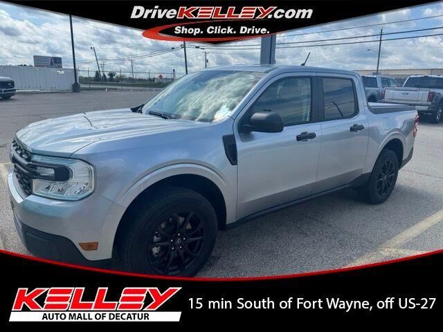 2022 Ford Maverick XL