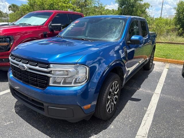 2023 Ford Maverick Lariat