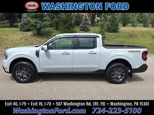 2023 Ford Maverick Lariat — photo 1 of 1