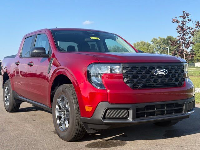 2026 Ford Maverick XLT — photo 1 of 1