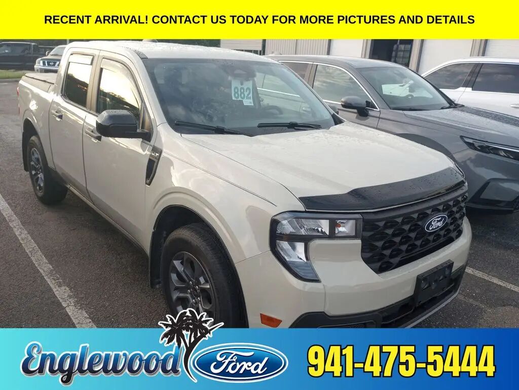 2025 Ford Maverick XLT — photo 1 of 3