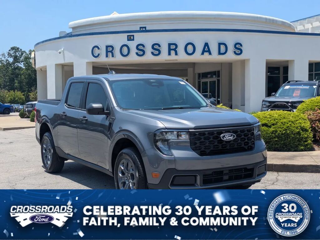 2026 Ford Maverick XLT — photo 1 of 13