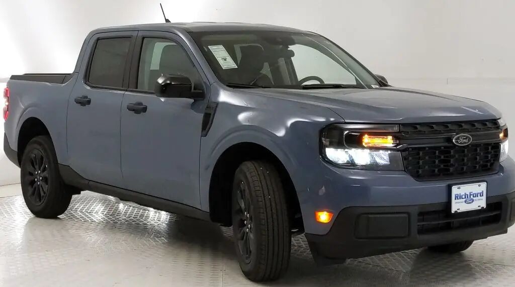 2024 Ford Maverick XLT — photo 1 of 13