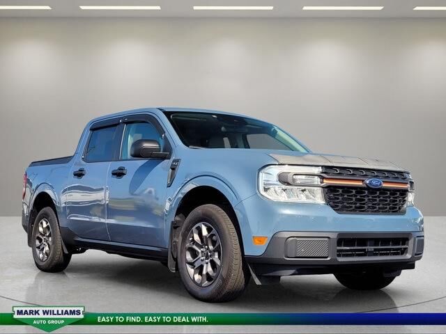 2024 Ford Maverick XLT — photo 1 of 10