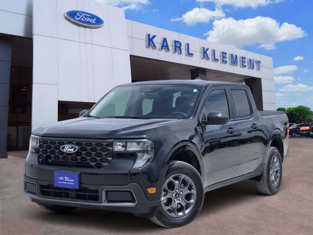 2025 Ford Maverick XLT — photo 1 of 1