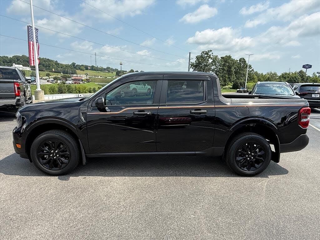 2024 Ford Maverick XLT — photo 1 of 14