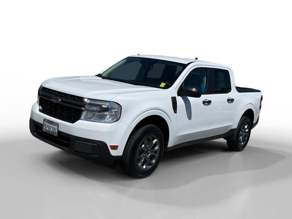 2024 Ford Maverick XLT — photo 1 of 1