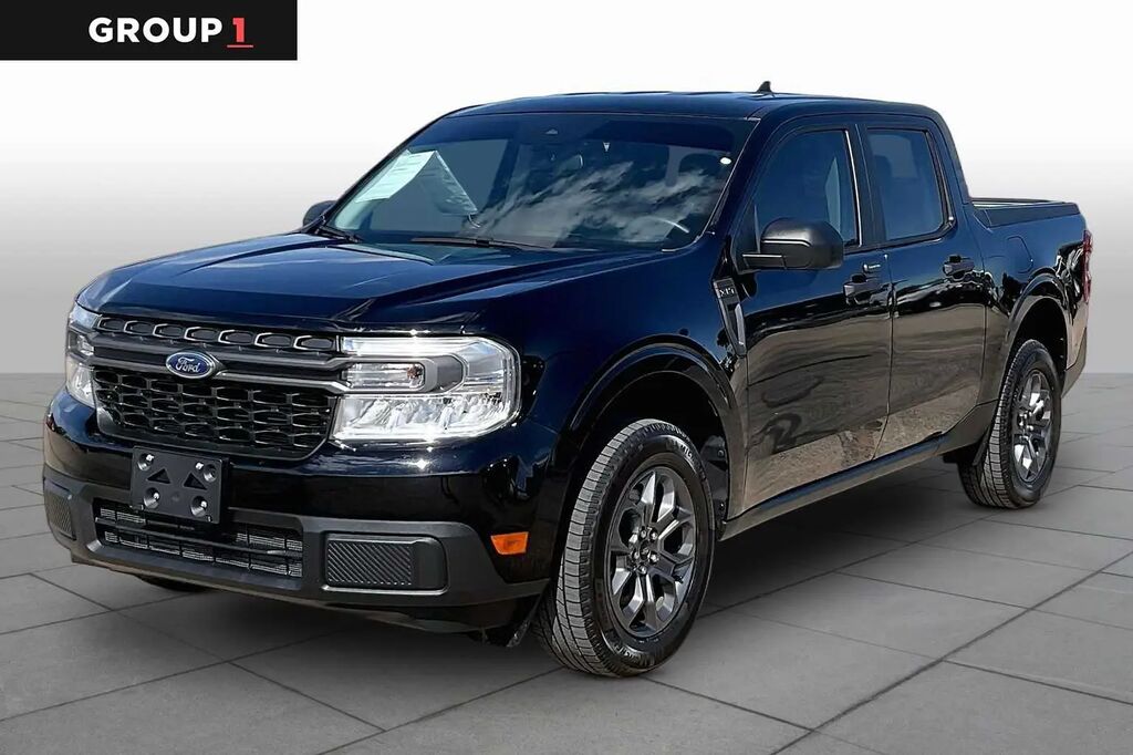 2024 Ford Maverick XLT — photo 1 of 12