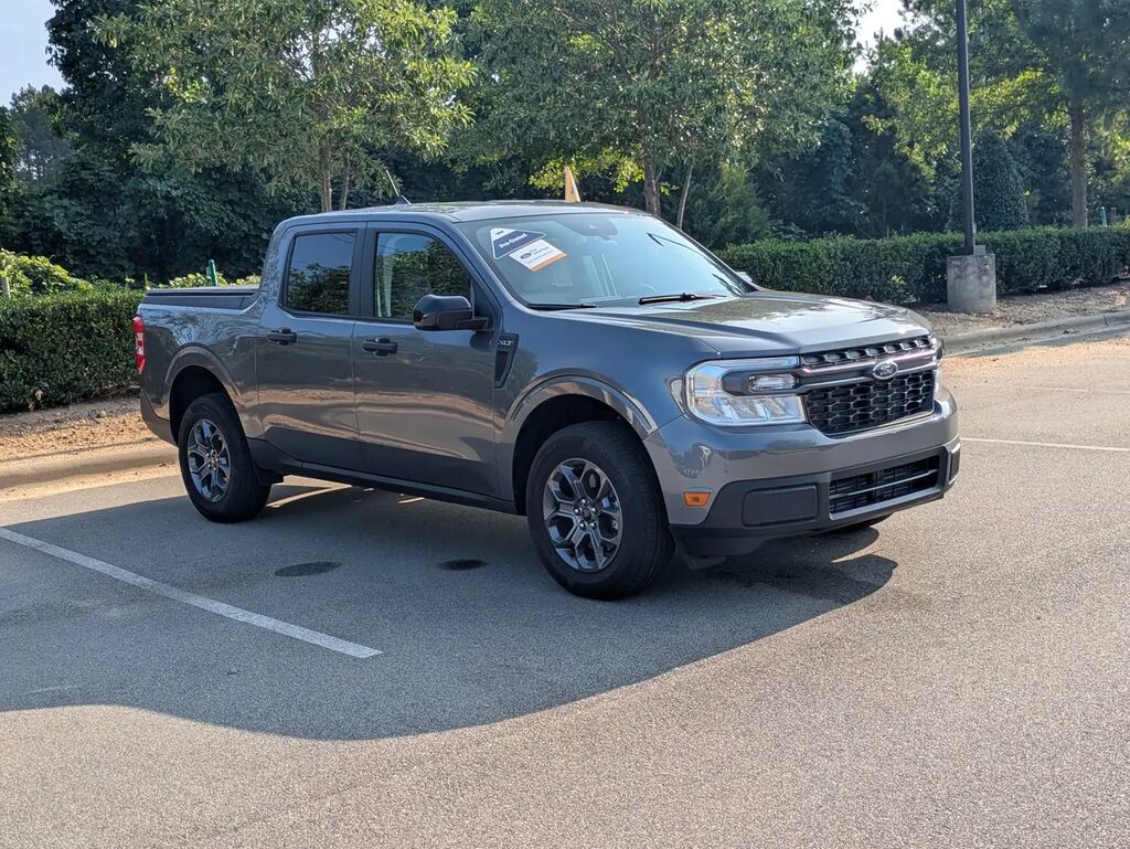 2024 Ford Maverick XLT — photo 1 of 13
