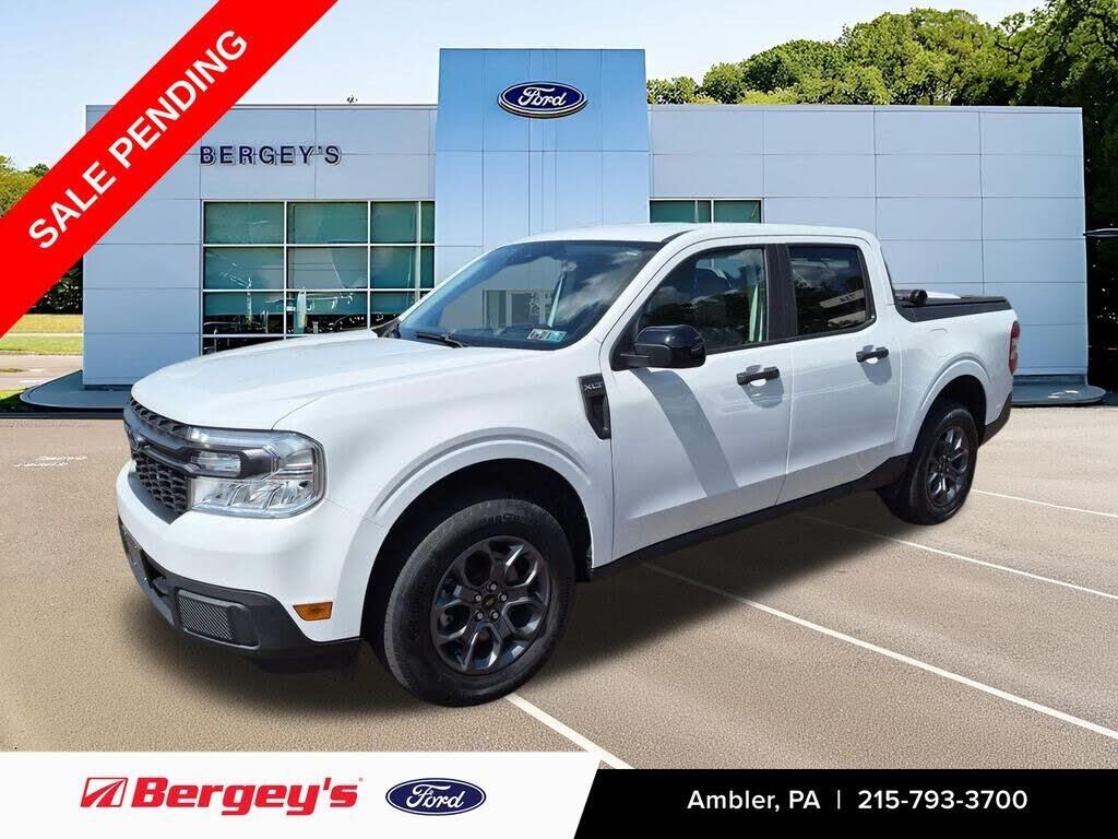 2024 Ford Maverick XLT — photo 1 of 1