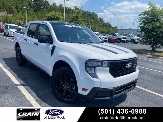 2025 Ford Maverick XLT — photo 1 of 13