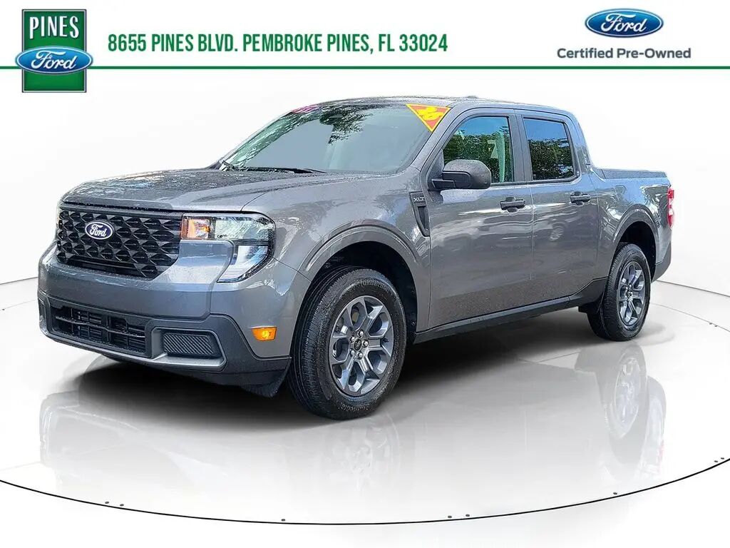 2026 Ford Maverick XLT — photo 1 of 13