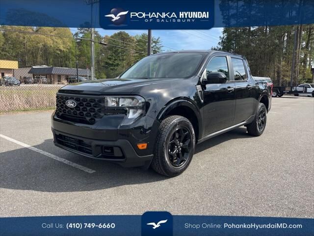 2025 Ford Maverick XLT — photo 1 of 4