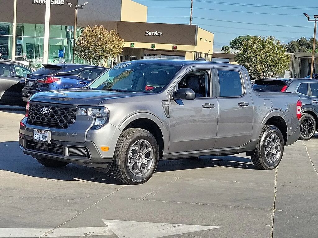 2026 Ford Maverick XLT — photo 1 of 13