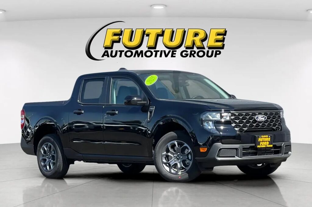 2025 Ford Maverick XLT — photo 1 of 13
