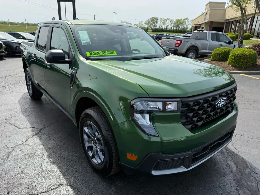 2025 Ford Maverick XLT — photo 1 of 13
