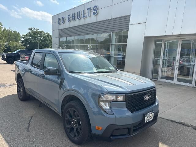 2025 Ford Maverick XLT — photo 1 of 13