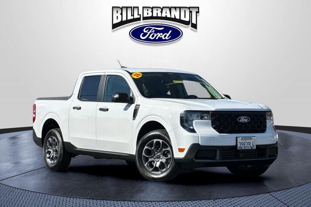 2026 Ford Maverick XLT — photo 1 of 13