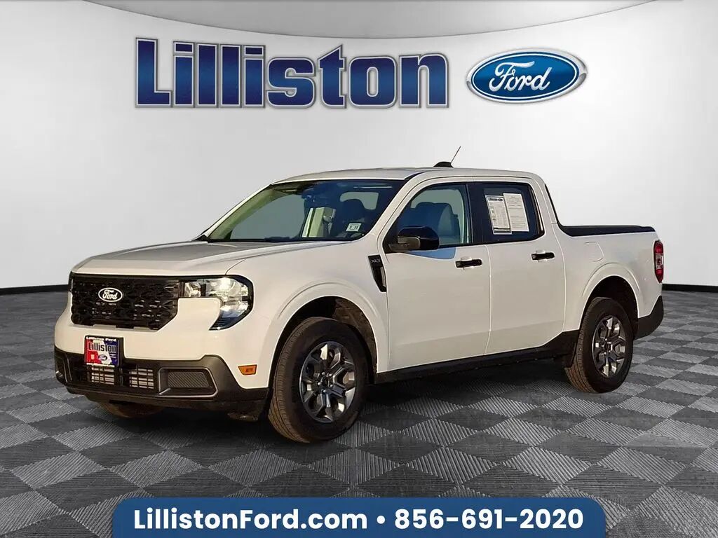 2026 Ford Maverick XLT — photo 1 of 13