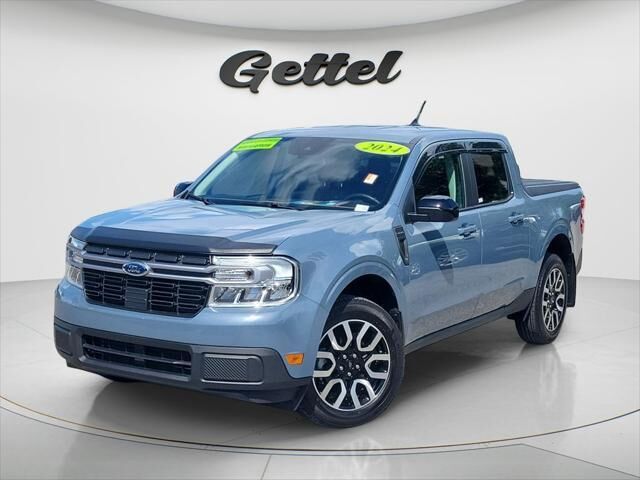 2024 Ford Maverick Lariat — photo 1 of 13