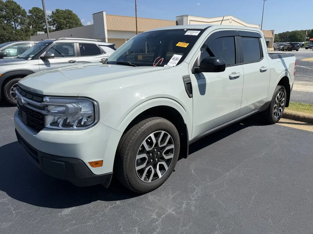 2024 Ford Maverick Lariat — photo 1 of 11
