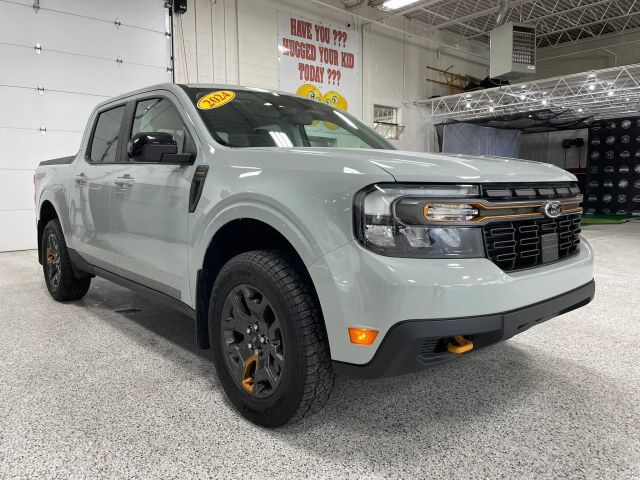 2024 Ford Maverick LARIAT Advanced