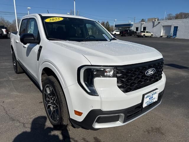 2025 Ford Maverick Lariat