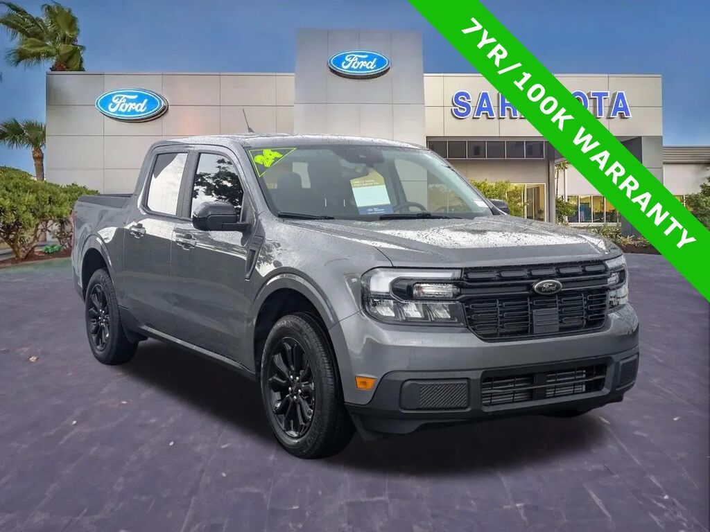 2024 Ford Maverick Lariat — photo 1 of 13