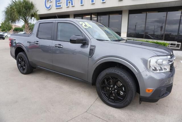 2024 Ford Maverick Lariat — photo 1 of 6