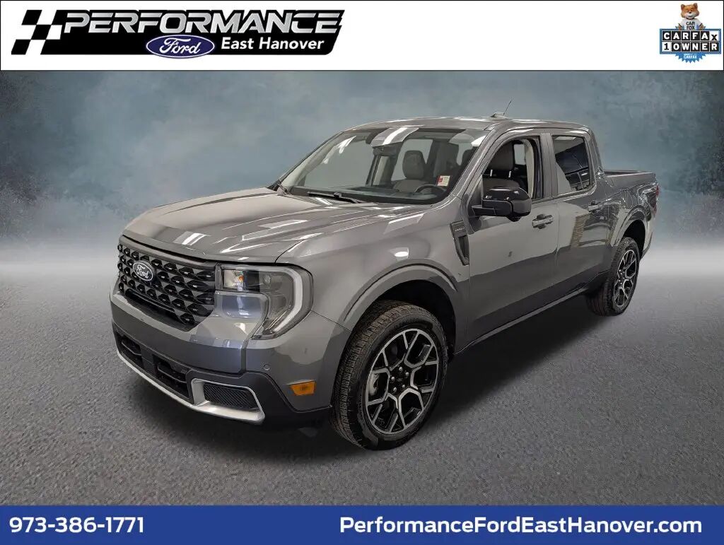 2025 Ford Maverick Lariat — photo 1 of 13