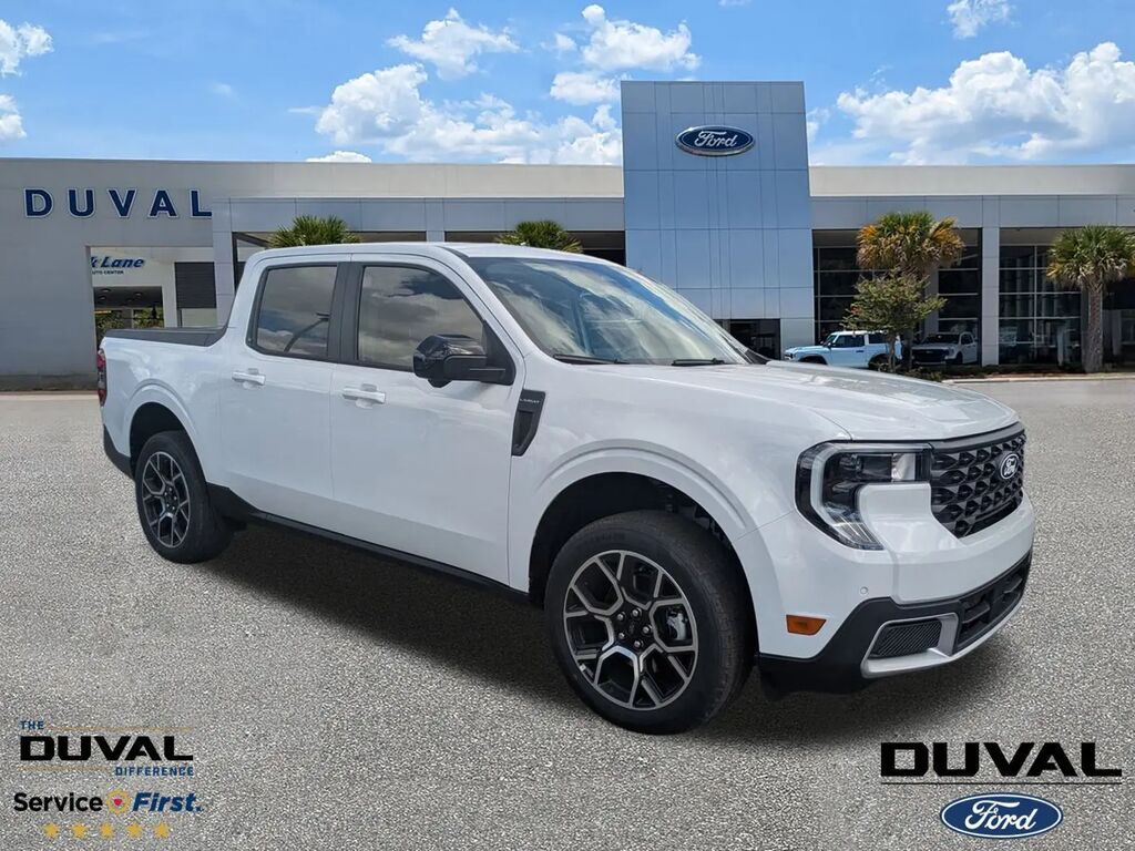 2025 Ford Maverick Lariat — photo 1 of 26