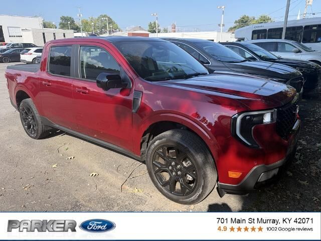 2025 Ford Maverick Lariat — photo 1 of 13