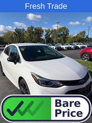 2018 Chevrolet Cruze LT Auto — photo 1 of 12