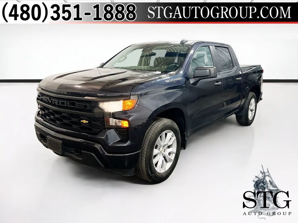 2023 Chevrolet Silverado 1500 Custom — photo 1 of 13