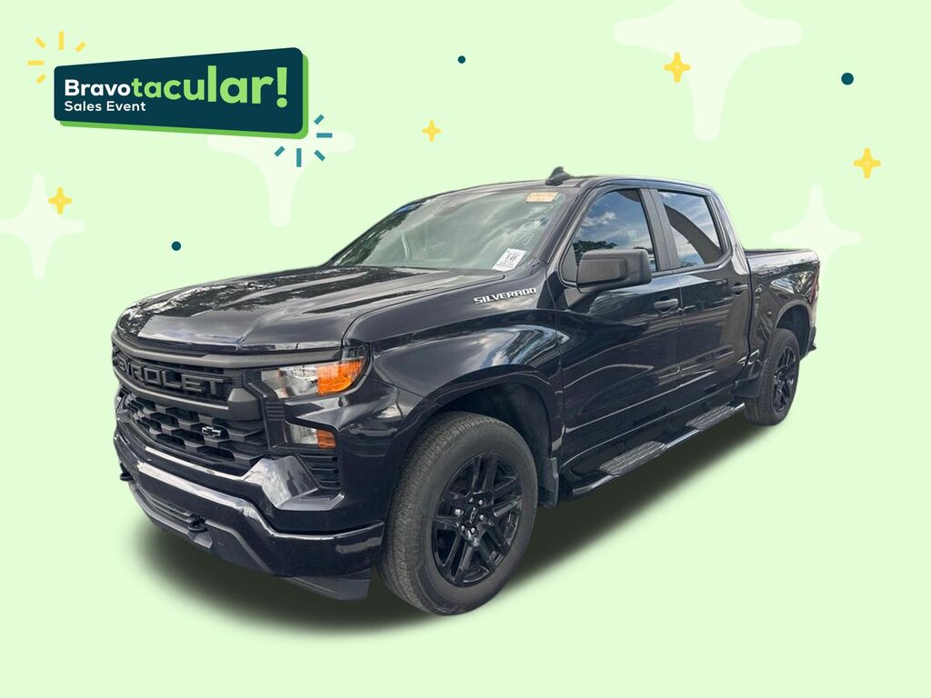 2023 Chevrolet Silverado 1500 Custom — photo 1 of 6
