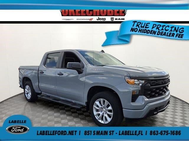2024 Chevrolet Silverado 1500 Custom