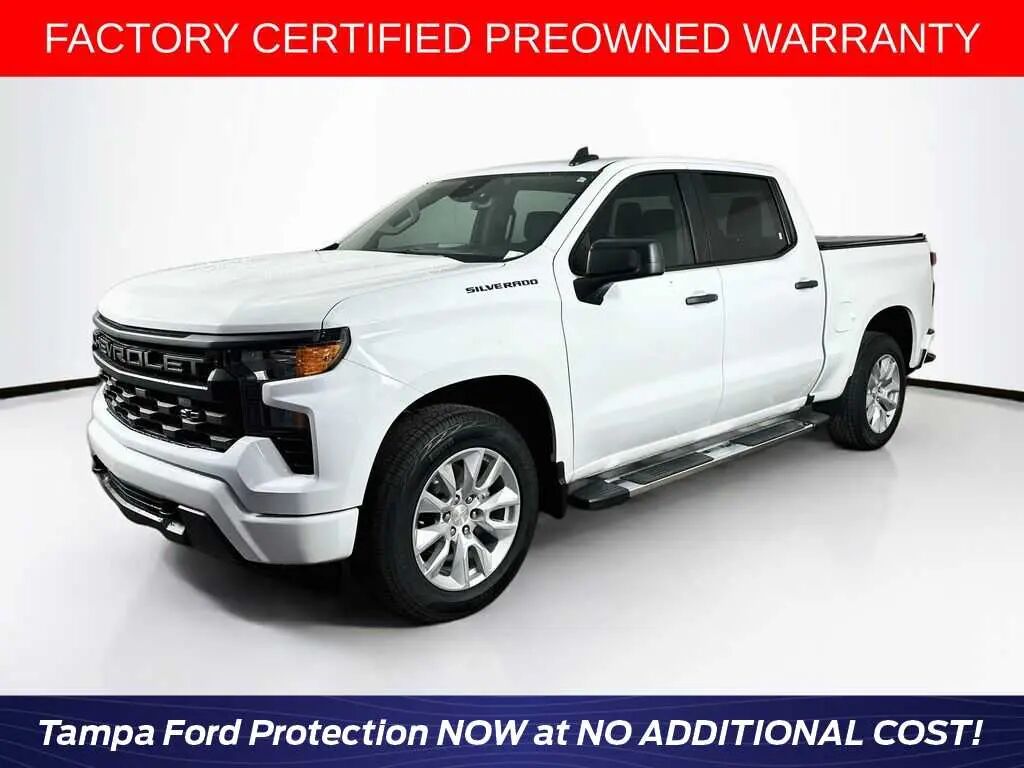 2022 Chevrolet Silverado 1500 Custom