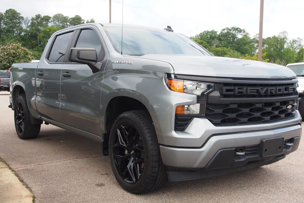 2023 Chevrolet Silverado 1500 Custom