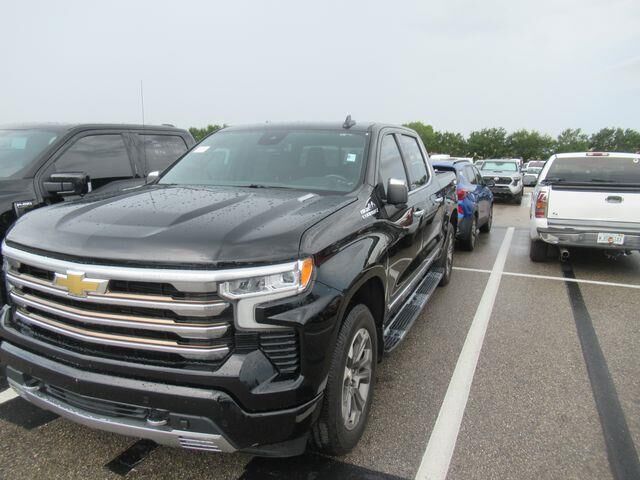 2022 Chevrolet Silverado 1500 High Country