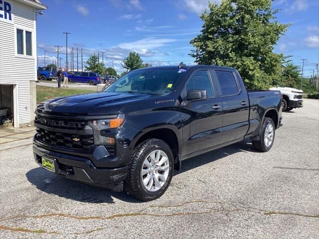 2022 Chevrolet Silverado 1500 Custom