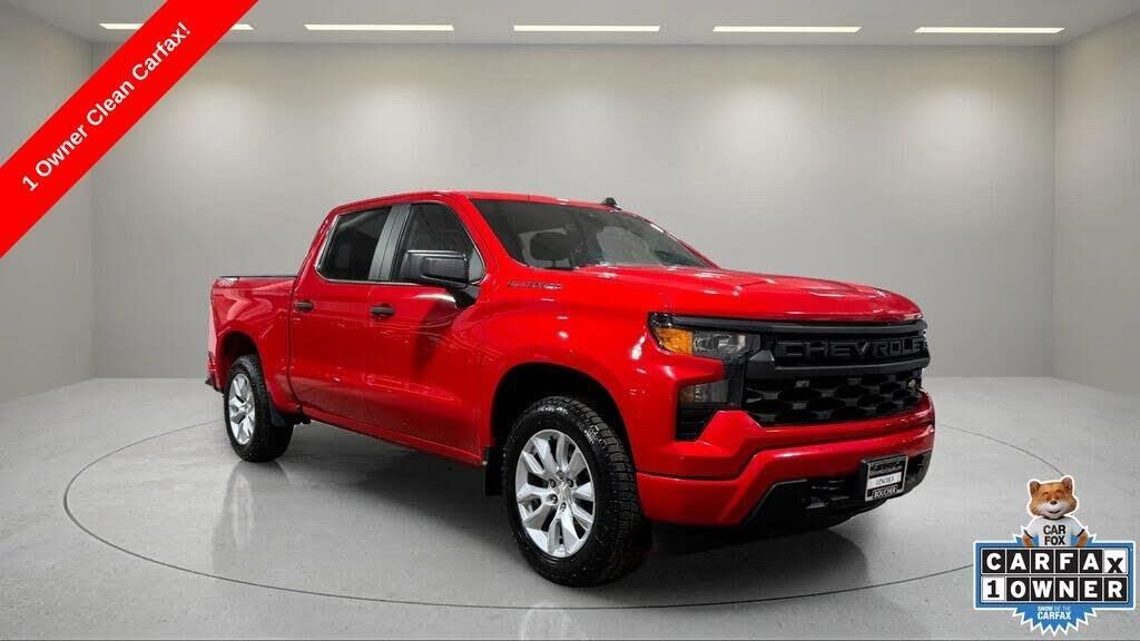 2022 Chevrolet Silverado 1500 Custom — photo 1 of 1