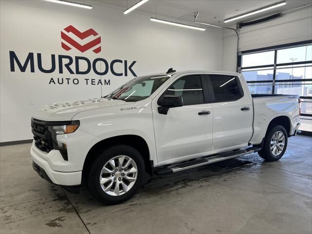 2024 Chevrolet Silverado 1500 Custom — photo 1 of 13