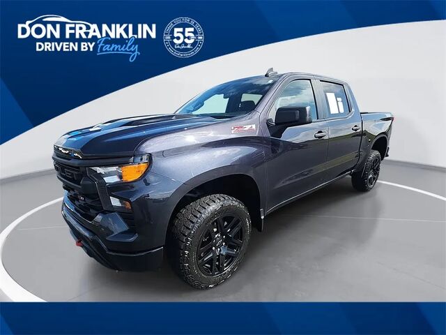 2023 Chevrolet Silverado 1500 Custom Trail Boss