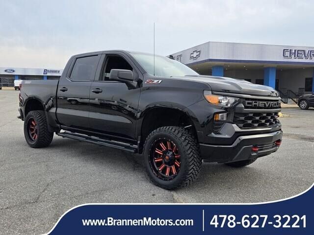 2024 Chevrolet Silverado 1500 Custom Trail Boss