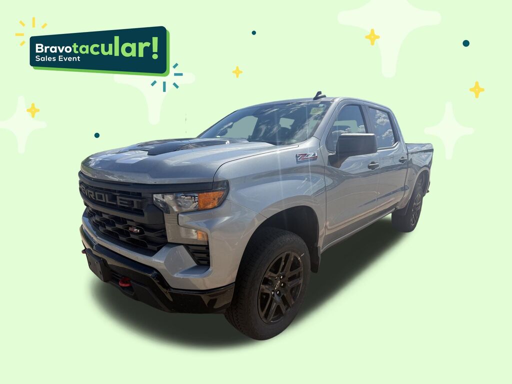 2023 Chevrolet Silverado 1500 Custom Trail Boss — photo 1 of 6