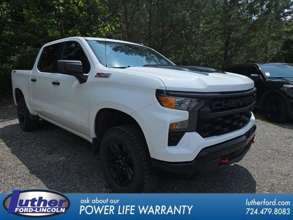 2022 Chevrolet Silverado 1500 Custom Trail Boss