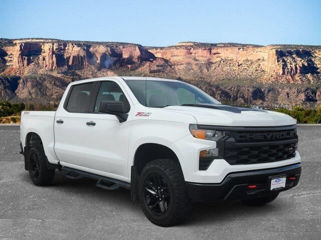 2022 Chevrolet Silverado 1500 Custom Trail Boss